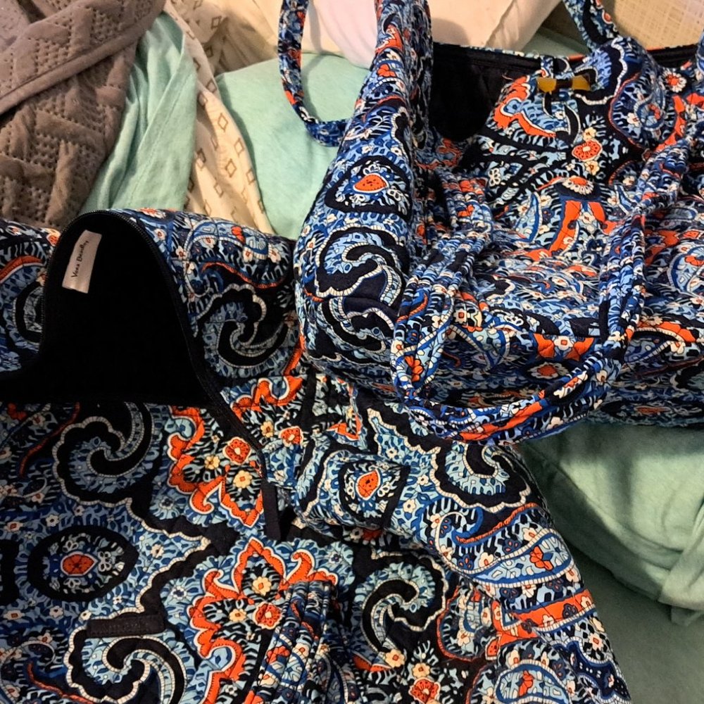 Vera bradley large duffle and tote